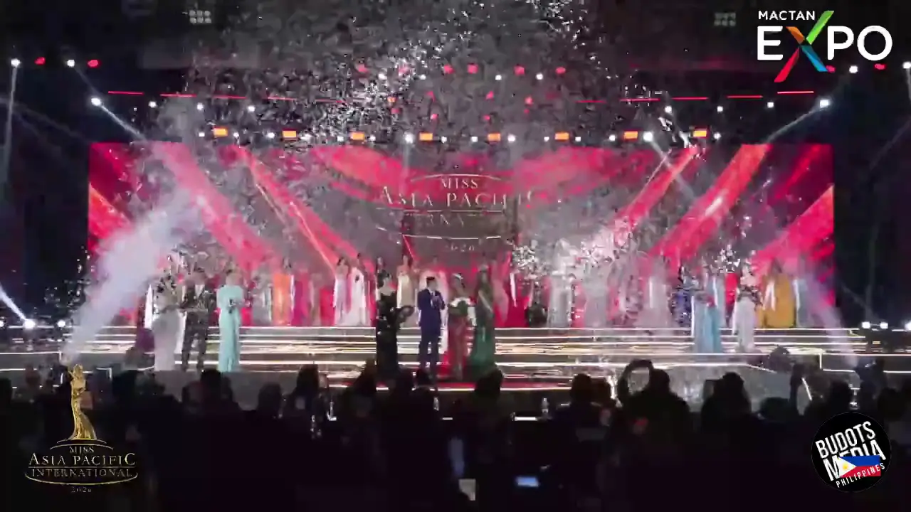 The stage of Mactan Expo Center after the crowning